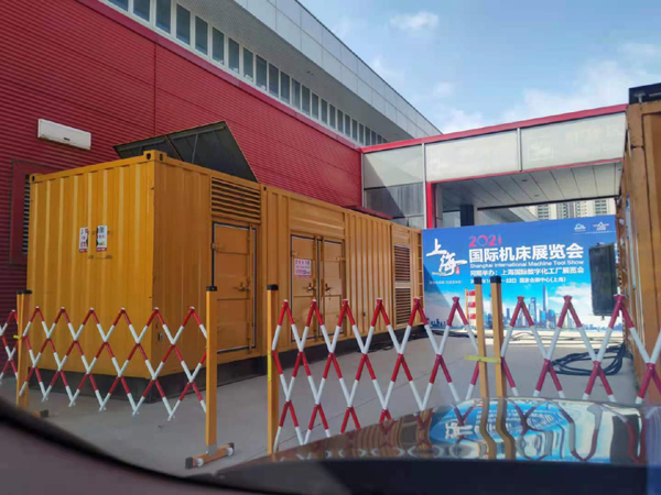 阿勒泰发电车出租-发电机无电压或电压太低怎么办？